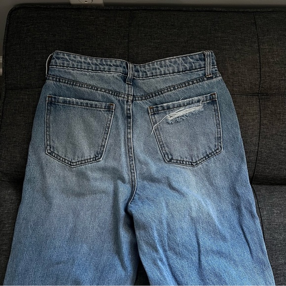 WOMENS RIPPED JEANS - Picture 3 of 4